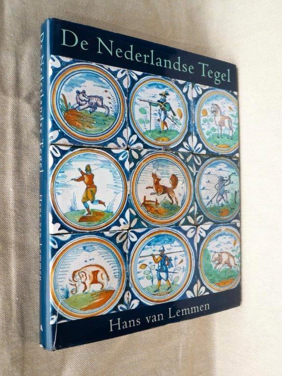 De Nederlandse tegel - Hans van Lemmen (blauwe wandtegels)., Boeken, Geschiedenis | Vaderland, Zo goed als nieuw, 20e eeuw of later