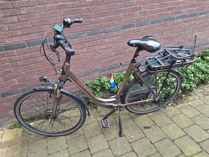 Stella Copenhague E-bike - Opknapper (trappersensor defect), Fietsen en Brommers, Elektrische fietsen, Ophalen