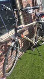 Batavus fiets met versnellingen en fietstassen, Ophalen, Versnellingen, Batavus, 53 tot 56 cm