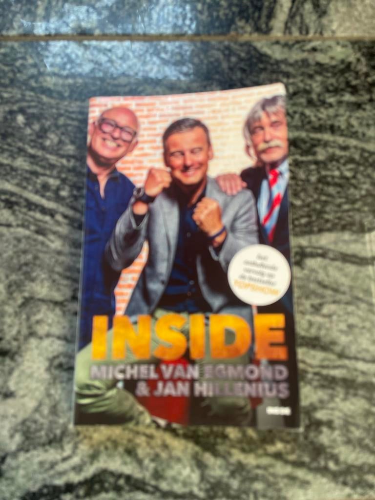 Boek Inside van Michel van Egmond & Jan Hillenius, Boeken, Ophalen of Verzenden, Gelezen, Nederland