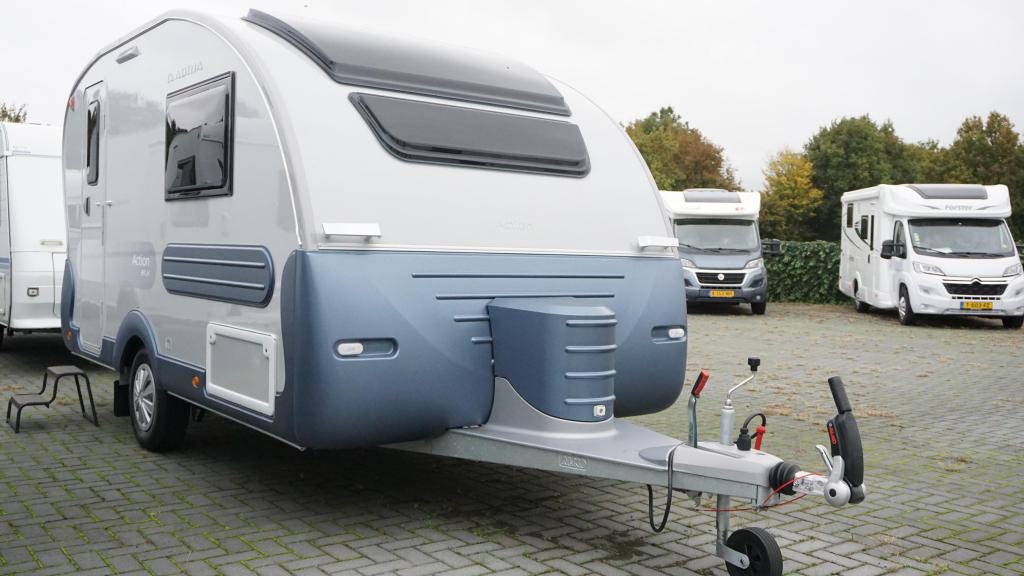 Adria Action 391 LH NU MET € 2700,00 korting, Overige typen, Tot en met 2, Bedrijf, 750 - 1000 kg