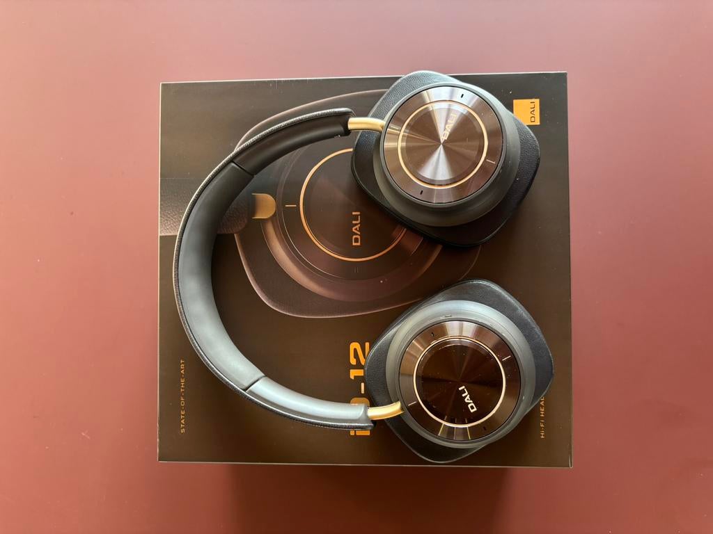 Dali iO-12 hoofdtelefoon / koptelefoon / headphones, Zo goed als nieuw, Over oor (circumaural), Draadloos, Ophalen