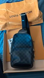 Louis vuitton avenue sling bag, Ophalen of Verzenden, Zo goed als nieuw, Zwart