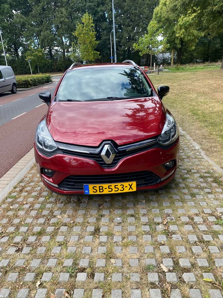 Renault Clio 0.9 TCE 90 Estate 2018 Rood, Voorwielaandrijving, 898 cc, 580 kg, 49 €/maand