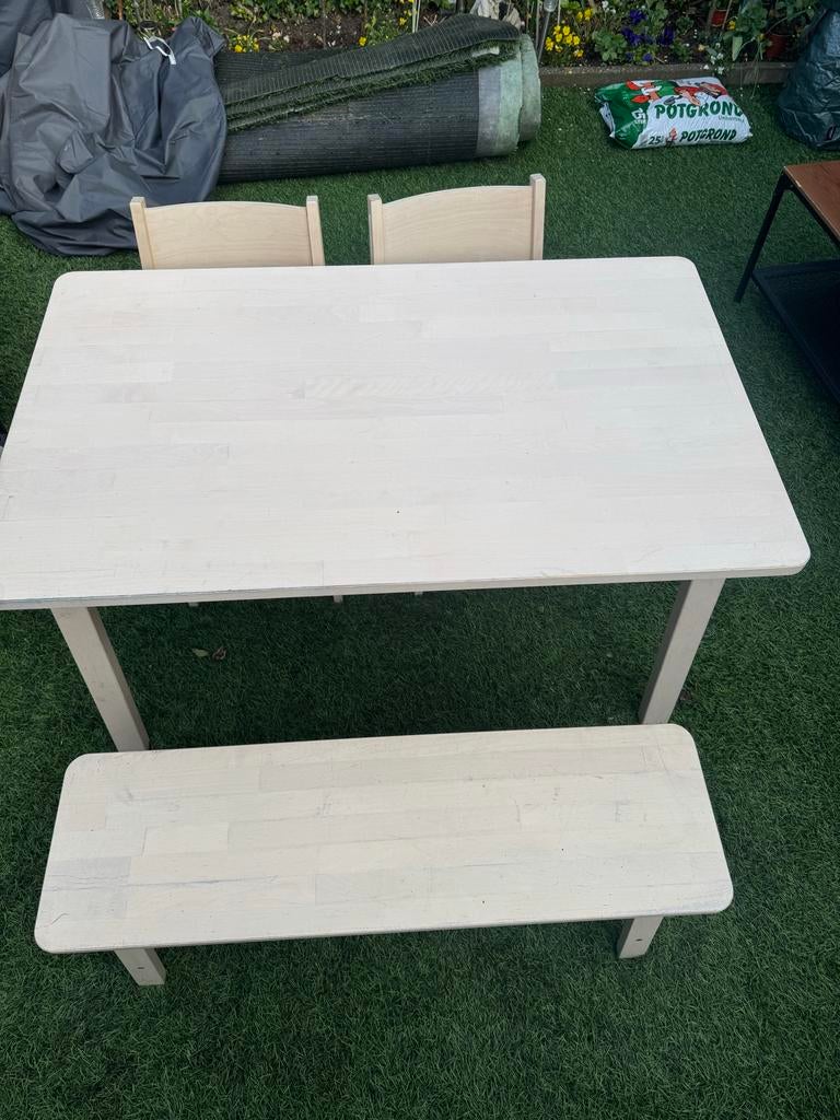 Eettafel met bankje en twee stoelen, Huis en Inrichting, Tafels | Eettafels, Gebruikt, 100 tot 150 cm, Vier personen, Rechthoekig