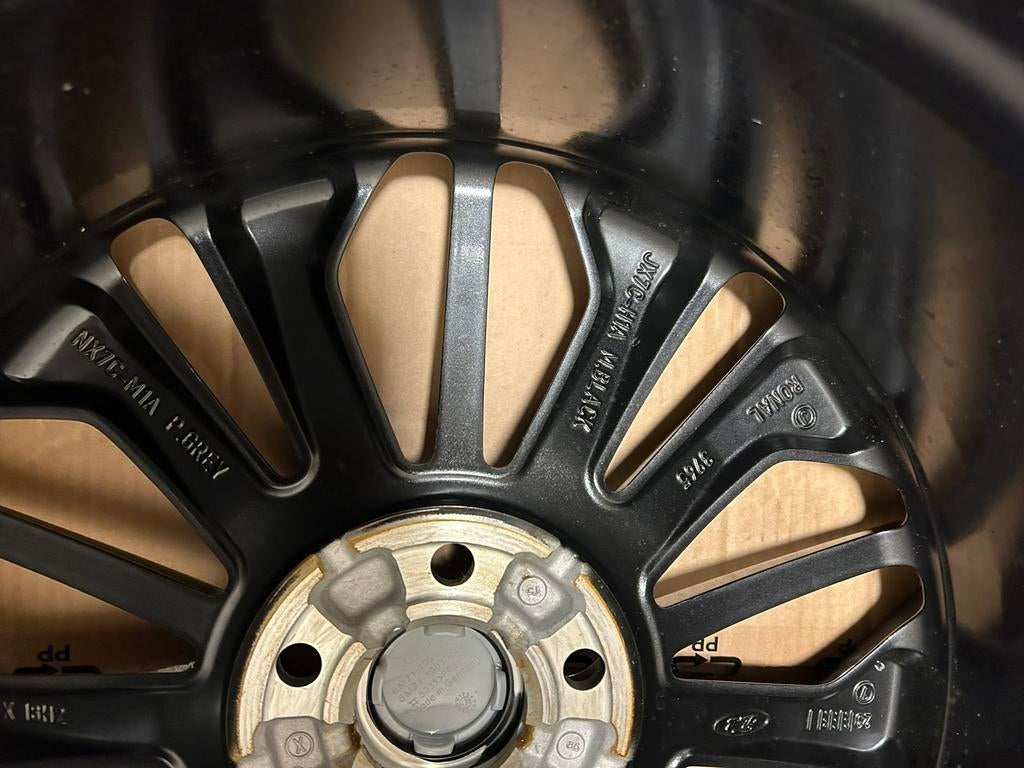 Ford focus St-line 18 inch 5x108 bi-colour pearl grey velg, Ophalen, 18 inch, Gebruikt, Velg(en)