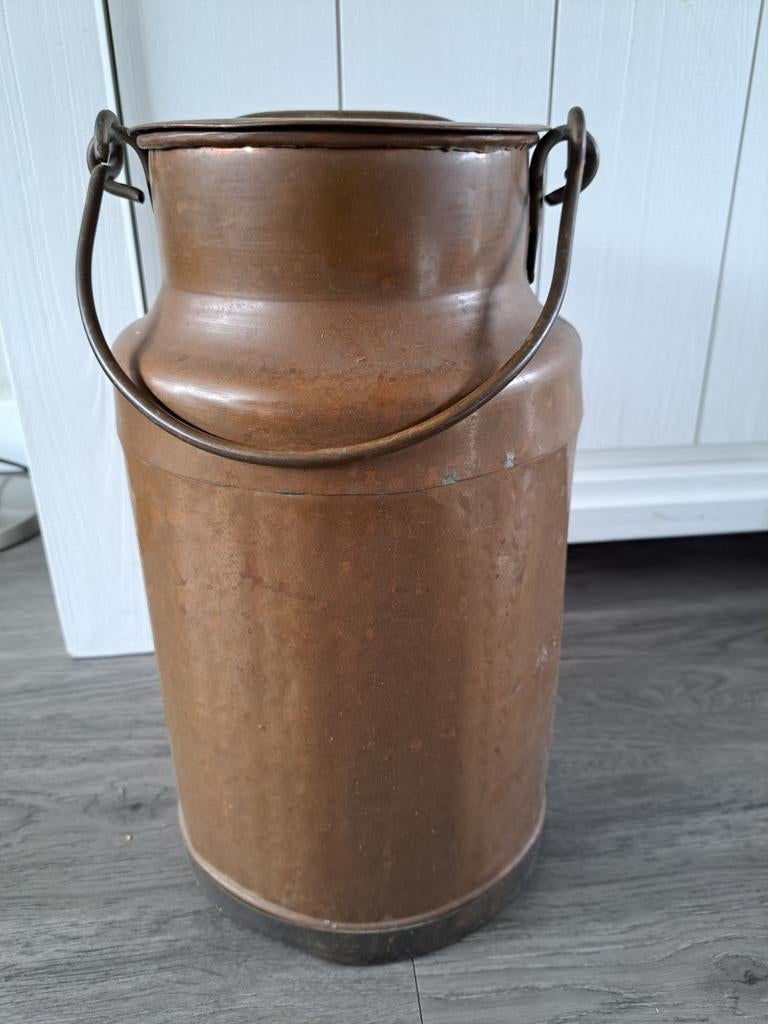Antieke koperen melkbus met deksel en hengsel, Antiek en Kunst, Antiek | Koper en Brons, Ophalen of Verzenden, Koper