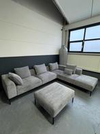 Nette Montel Sava hoekbank | Montel bank met hocker, Ophalen, Hoekbank, 300 cm of meer, Montel, Goossens, Enzo Luca