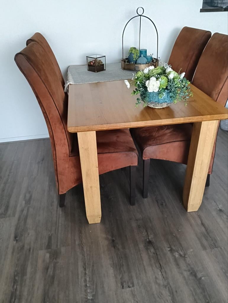 Eettafel met.stoelen, Huis en Inrichting, Complete eetkamers, Ophalen, Zo goed als nieuw, 4 tot 6 stoelen