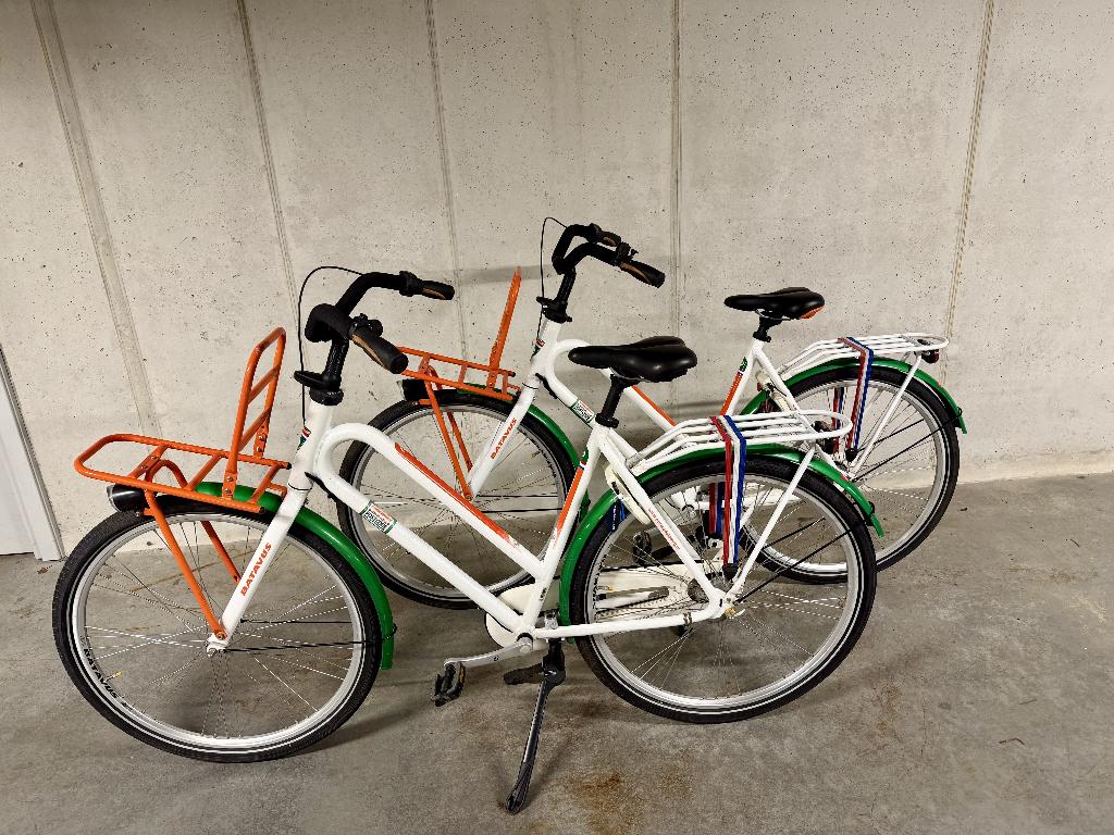 2x Batavus Postcodeloterij fiets, in nieuwstaat, Fietsen en Brommers, Fietsen | Dames | Damesfietsen, Ophalen, Zo goed als nieuw