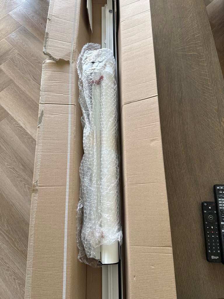 Velux rolgordijn GGL-GXL-VTL MK08 Wit, Ophalen, Minder dan 80 cm, 120 tot 160 cm, Nieuw