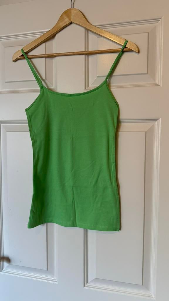 Primark felgroene top maat xs, Primark, Nieuw, Ophalen of Verzenden, Zonder mouw