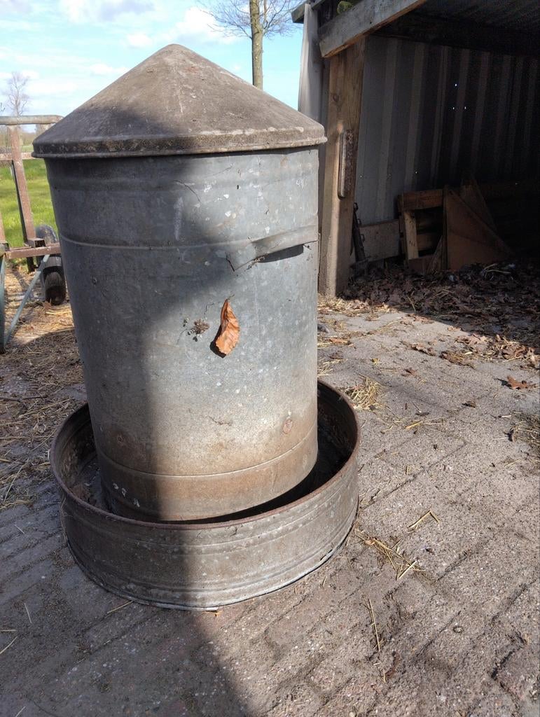 Grote voer silo voor kippen, Dieren en Toebehoren, Ophalen, Drinken en Voederen