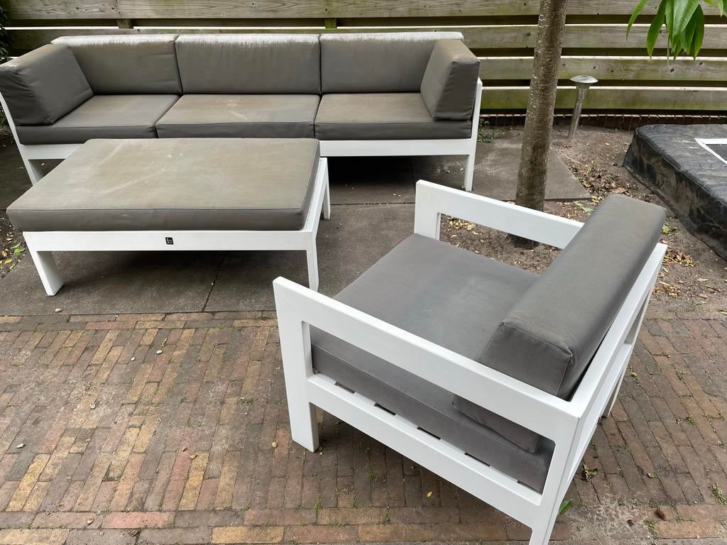 Intratuin Loungeset met 3-zitsbank, fauteuil en salontafel, Ophalen, 4 zitplaatsen, Gebruikt, Aluminium
