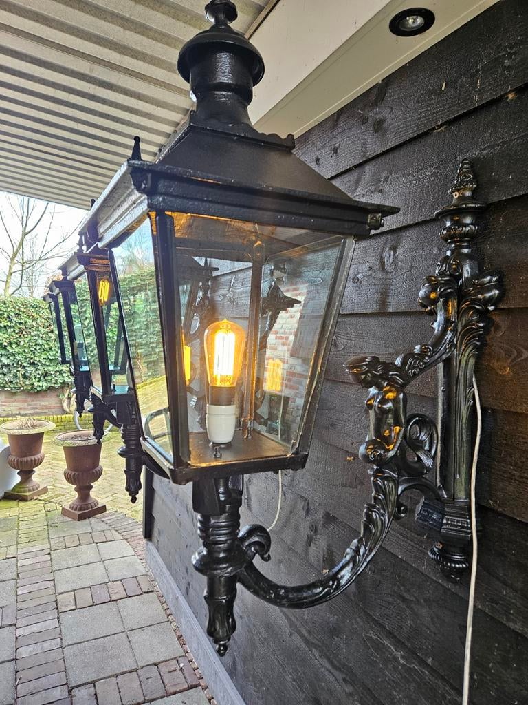 Gietijzeren wandlampen., Staande lamp, Ophalen of Verzenden, Netvoeding, 50 tot 250 watt