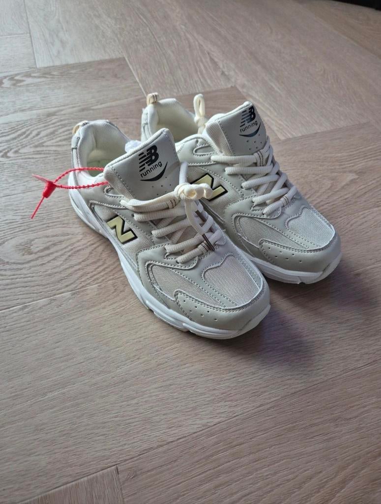 Sneakers, Kleding | Dames, Schoenen, Ophalen of Verzenden, Nieuw, Sneakers of Gympen