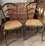 Franse bistro stoeltjes, Ophalen, Gebruikt, Hout, Twee