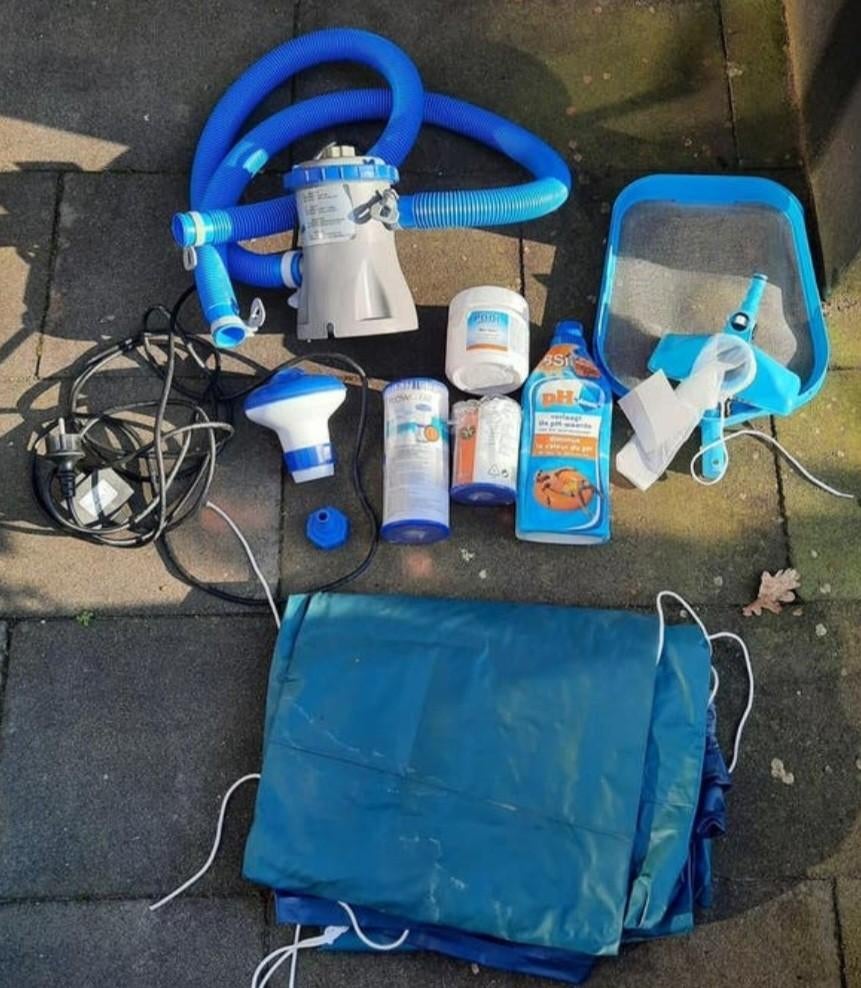 Zwembad accessoires met afdekzeil en filterpomp, Ophalen of Verzenden