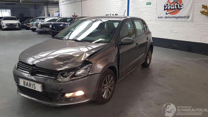 Volkswagen Polo 1.2 TSI 16V BLUEMOTION BENZ 1,197CC 66KW 90P, Auto diversen, Schadeauto's, Volkswagen, Handgeschakeld, Benzine