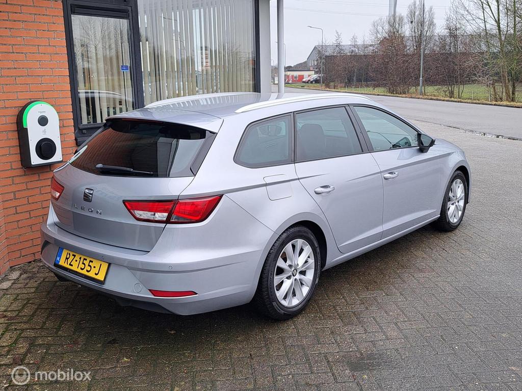 Seat Leon ST 1.0 EcoTSI Style Business Intense Vol opties !, Auto's, Seat, Voorwielaandrijving, Gebruikt, Leon, Origineel Nederlands