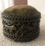 Oud speldenkussen fournituren reisnaaigereedschap oosters, Ophalen of Verzenden