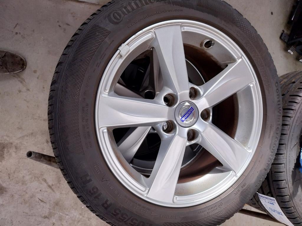 Originele Volvo 16 inch wielen met Continental banden, Auto-onderdelen, Banden en Velgen, Ophalen, Gebruikt, 16 inch, Banden en Velgen