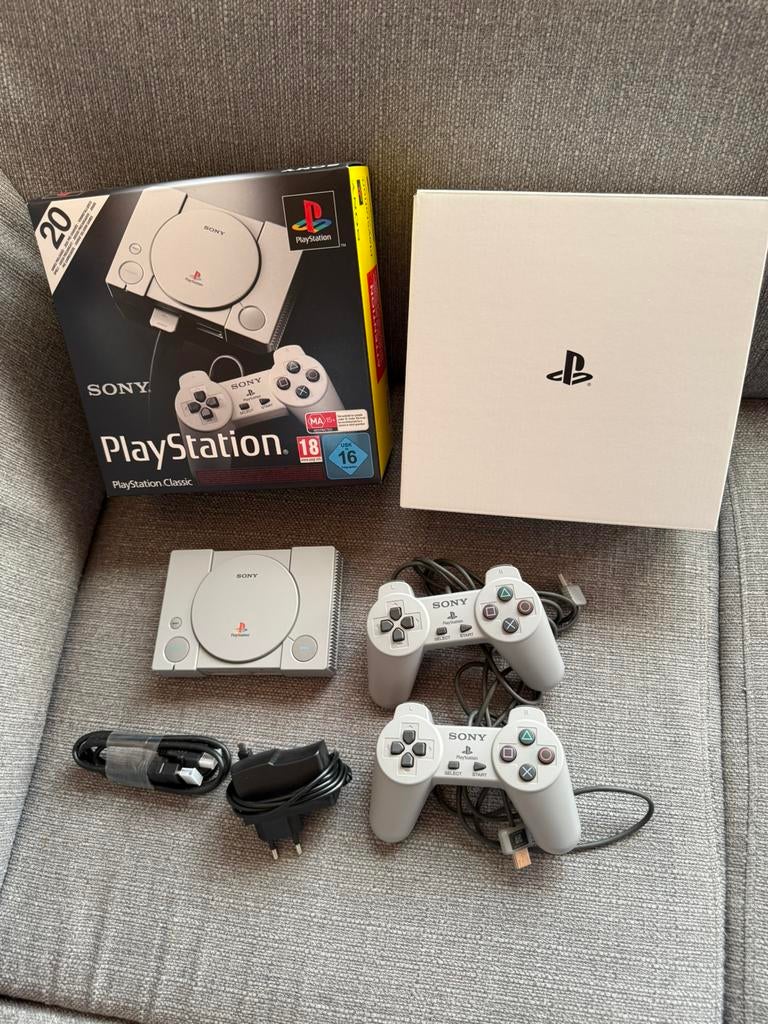 Playstation Classic Mini, Spelcomputers en Games, Spelcomputers | Sony PlayStation 1, Ophalen of Verzenden, Zo goed als nieuw