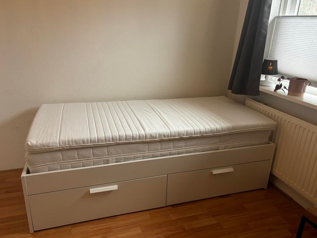 Eenpersoonsbed met lades en matras - Wit, Gebruikt, 90 cm, Eenpersoons, Wit