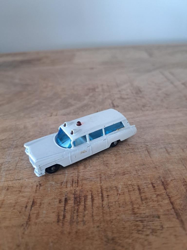 Matchbox lesney cadillac ambulance, Auto, England, Ophalen of Verzenden, N.b
