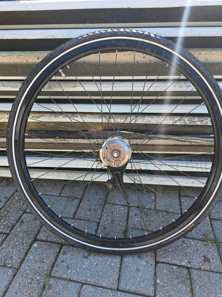 Voorwiel met Nexus naafdynamo en Continental band, Fietsen en Brommers, Gebruikt, Elektrische fiets, Aluminium, Shimano Nexus / Continental