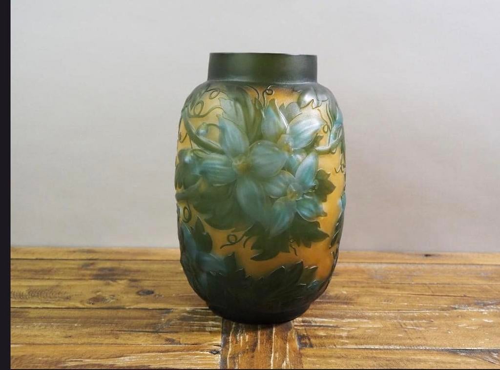 Art Nouveau style  vaas met naar  Galle, Ophalen of Verzenden