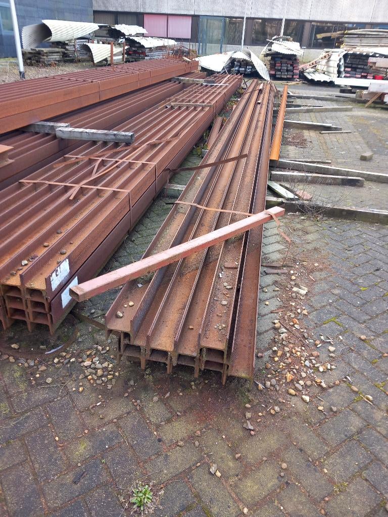Stalen balken HEA120 Lengte 4 meter tot 12,10 meter, Doe-het-zelf en Verbouw, Metalen, Ophalen, Gebruikt, IJzer