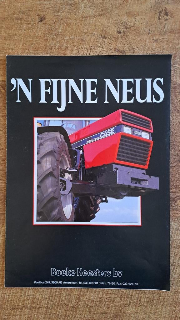 Folder CASE IH INTERNATIONAL 'N FIJNE NEUS Tractoren trekker, Ophalen of Verzenden, Zo goed als nieuw, Catalogus