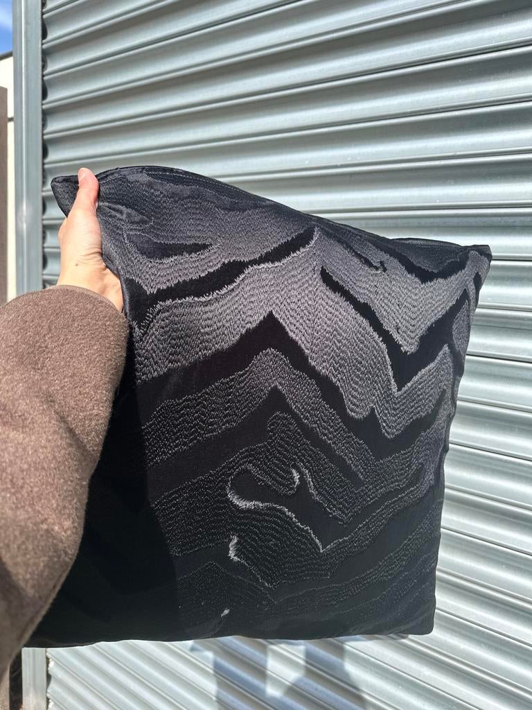 Zebra kussen Colmore 50x50, Ophalen of Verzenden, Gebruikt, Zwart, Vierkant