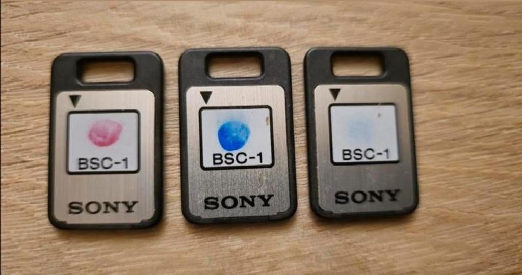 Set van 3 Sony BSC-1 Setup Cards. Orgenele lederen etui., Audio, Tv en Foto, Fotografie | Geheugenkaarten, Memory stick, Refurbished