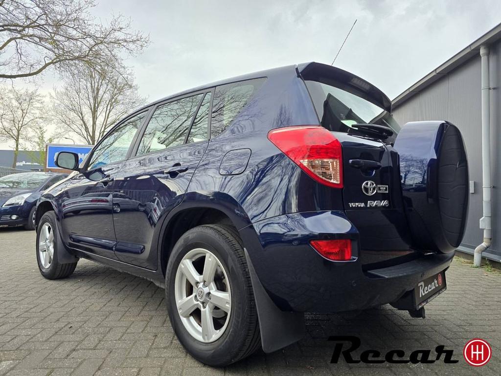 Toyota RAV4 - 2.0 VVTi Executive/Automaat/1eEig/Leer/Mooi, Auto's, Toyota, Automaat, 1998 cc, Gebruikt, 4 cilinders