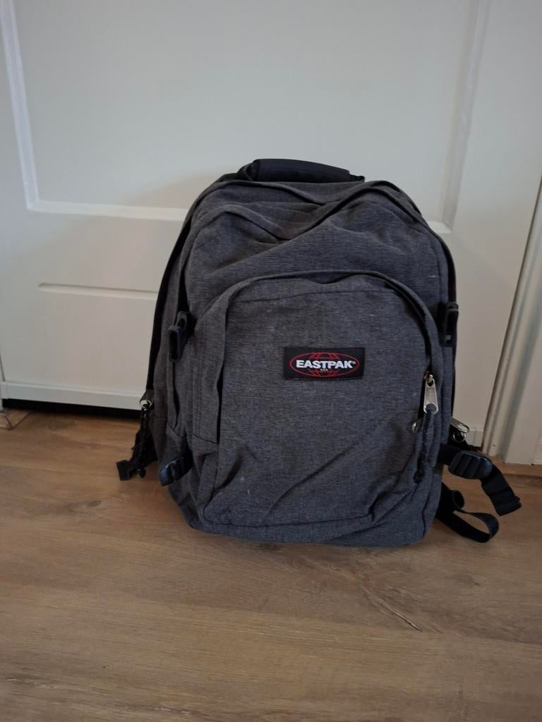 Rugtas, Sieraden, Tassen en Uiterlijk, Tassen | Rugtassen, Ophalen, Zo goed als nieuw, Eastpak, 30 tot 45 cm