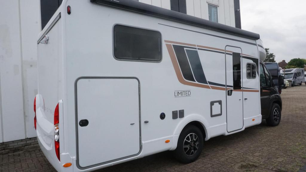 Bürstner Limited T 726 G 10''/HEFBED/3.650kg, Caravans en Kamperen, Ringverwarming, Fiat, Koelkast, Bedrijf
