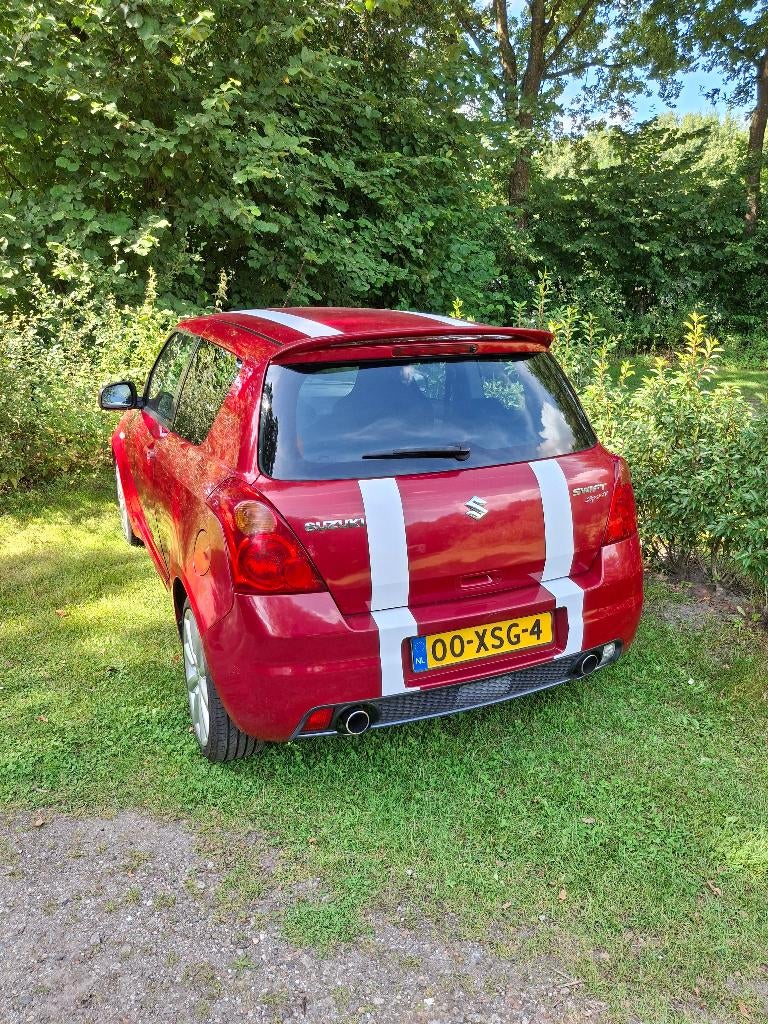 Suzuki Swift 1.6 3D Sport 2007 Rood CAR PLAY, Auto's, Suzuki, Voorwielaandrijving, 1005 kg, 125 pk, 40 €/maand