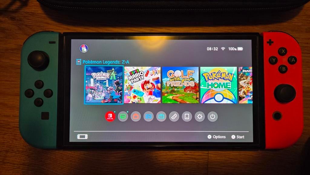 Nintendo Switch OLED, Spelcomputers en Games, Ophalen of Verzenden, Gebruikt, Met 2 controllers, Switch OLED