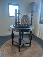 Oud landelijk tafeltje/bijzettafel, Ophalen, Gebruikt, Rond, 55 tot 75 cm