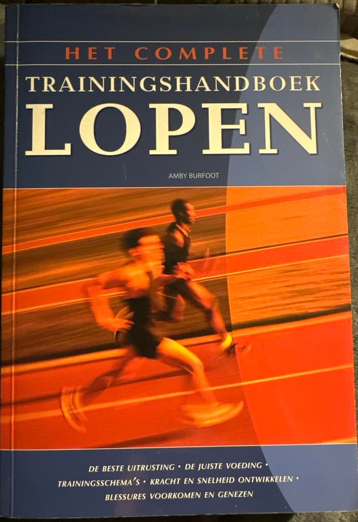 Het Complete Trainingshandboek Lopen - Amby Burfoot, Ophalen of Verzenden, Zo goed als nieuw, Lopen en Fietsen