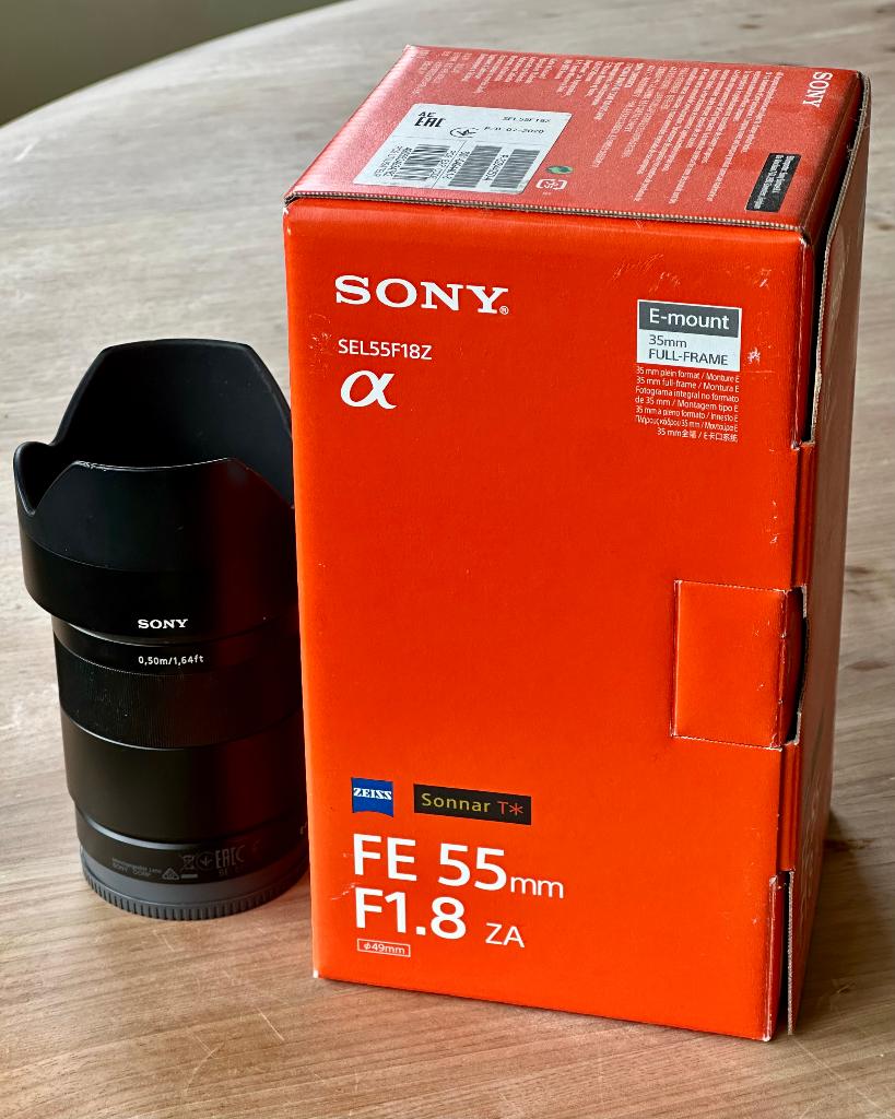 Sony Zeiss FE 55mm F1.8 ZA lens (SEL55F18Z) - Prijs 350, Audio, Tv en Foto, Fotografie | Lenzen en Objectieven, Ophalen, Gebruikt