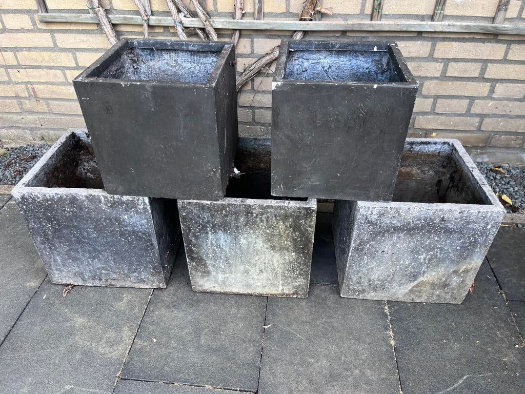 Gratis! 5 mooie vierkante bloembakken of plantenbakken, Tuin en Terras, Ophalen, Zo goed als nieuw, Vierkant, Kunststof