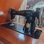 Partij naaimachines. Singer en Husqvarna, Ophalen