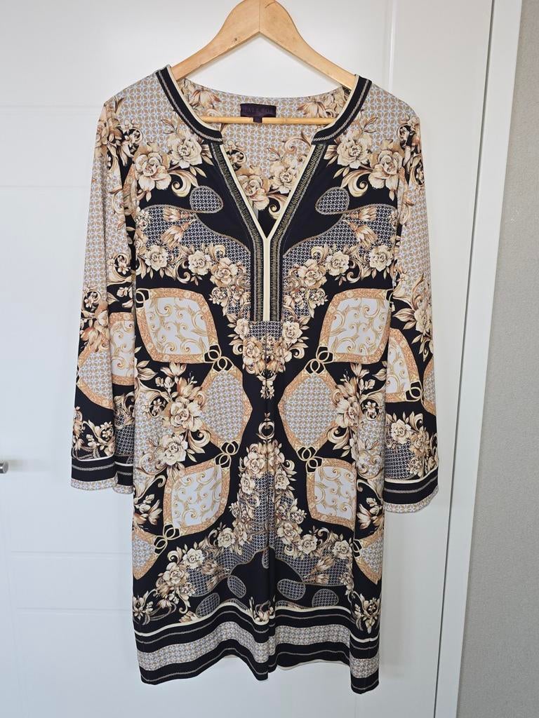 Hale bob jurk XL, Kleding | Dames, Jurken, Maat 42/44 (L), Ophalen of Verzenden, Zo goed als nieuw, Onder de knie