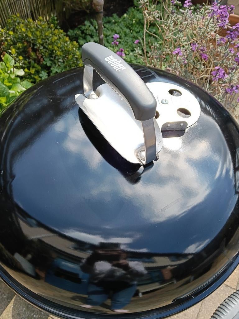 Weber BBQ (kolen), Tuin en Terras, Houtskoolbarbecues, Ophalen, Zo goed als nieuw