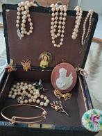 Camee broche met afbeelding van dame, Ophalen of Verzenden, Overige materialen, Broche