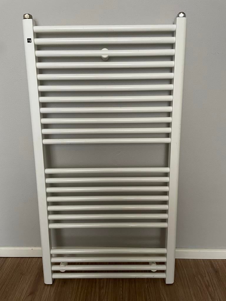 Stijlvolle Design Radiator - Wit, Verticaal Model, Ophalen, Radiator, Minder dan 60 cm, 80 cm of meer