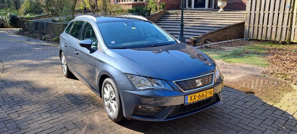 Seat Leon 1.0 Ecotsi 115PK 2019 Grijs, Auto's, Seat, Voorwielaandrijving, Stof, Euro 6, Leon